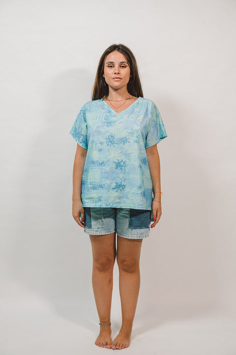 T-shirt Blue Leaves